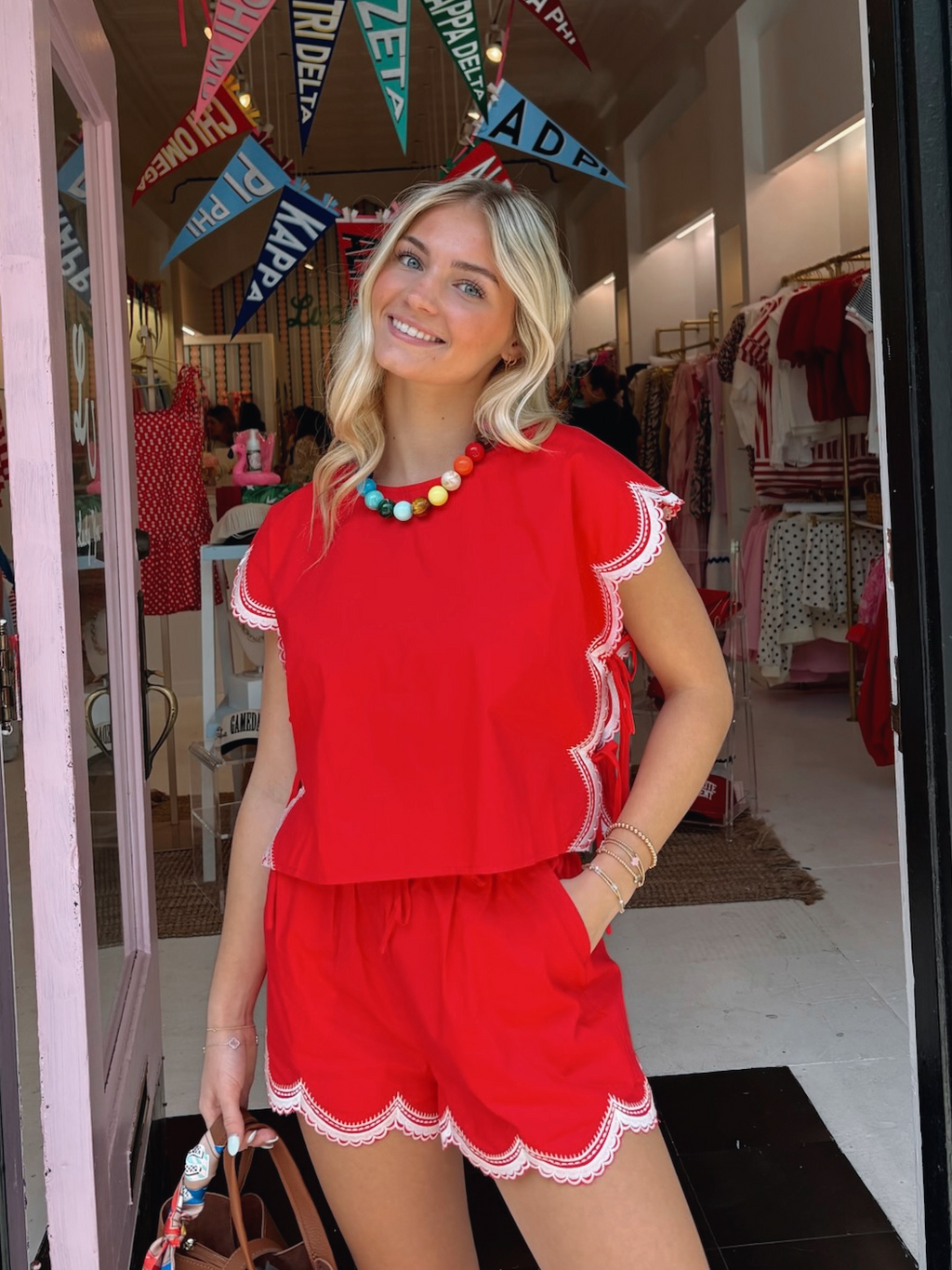 Scalloped Embroidered Crop Top-Red